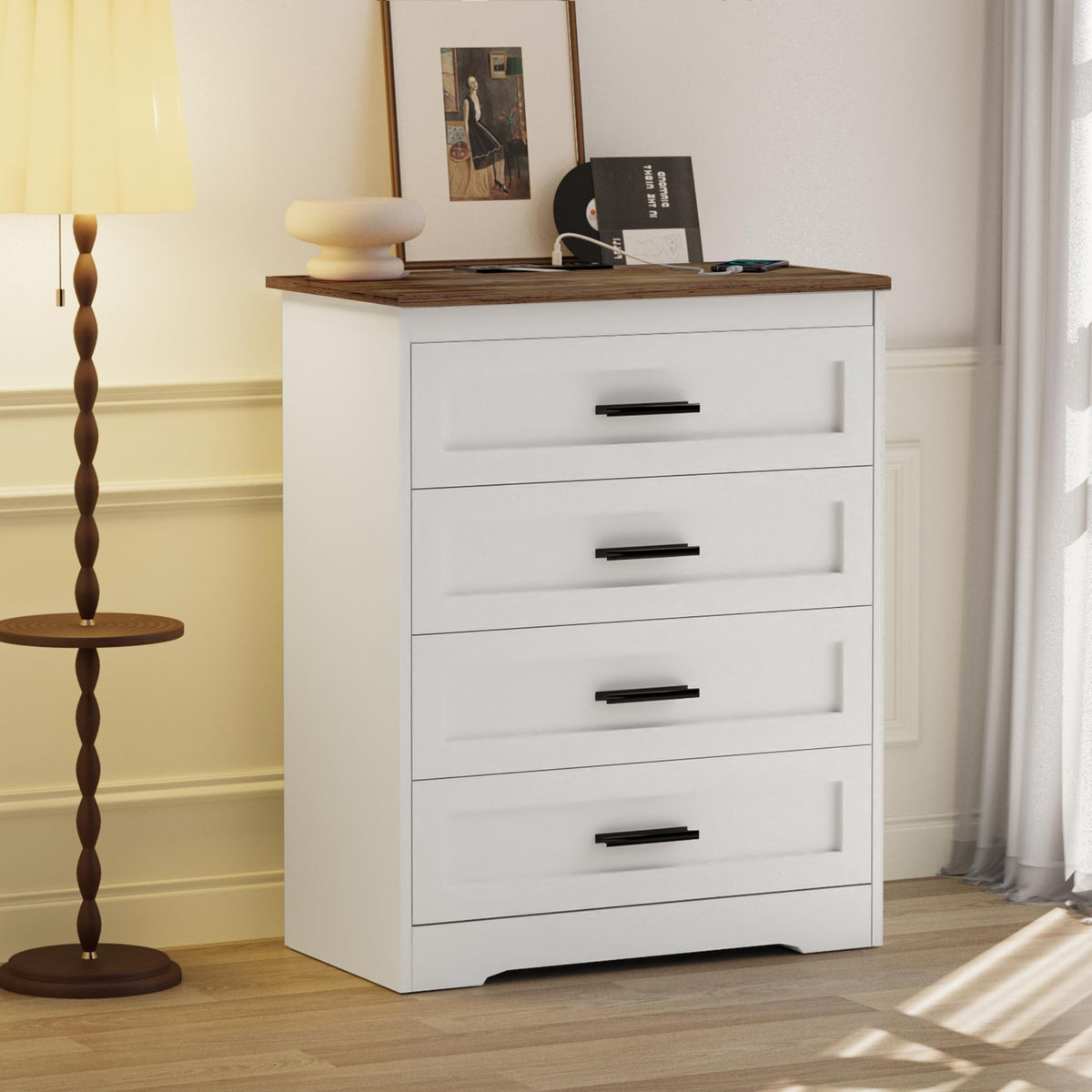 White 4 Drawer Dresser Q744968