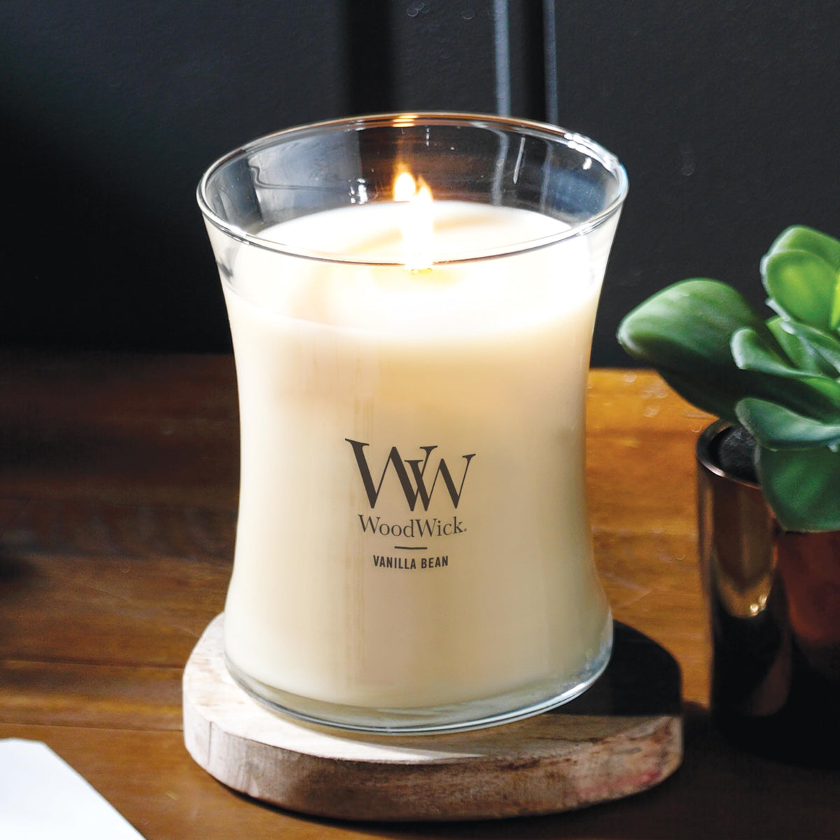 Vanilla Bean Scented Candle 9.7oz F4136